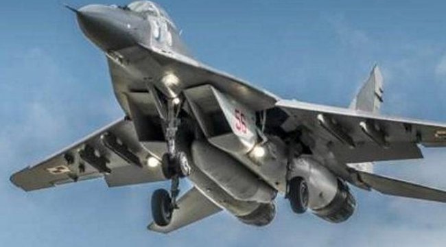 Rusya'da savaş uçağı düştü: 1 ölü