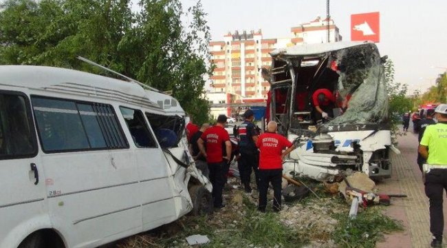 Son dakika: Mersin&#039;de otobüs kazası! Çok sayıda yaralı var