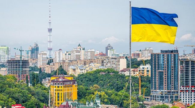 Son dakika... Ukrayna Bakanlar Kurulu binasında canlı bomba alarmı