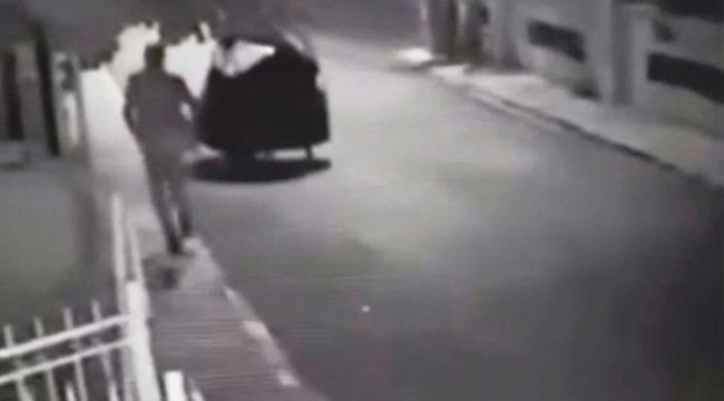 Camiden çaldıkları &quot;Pes&quot; dedirtti! O anlar kamerada