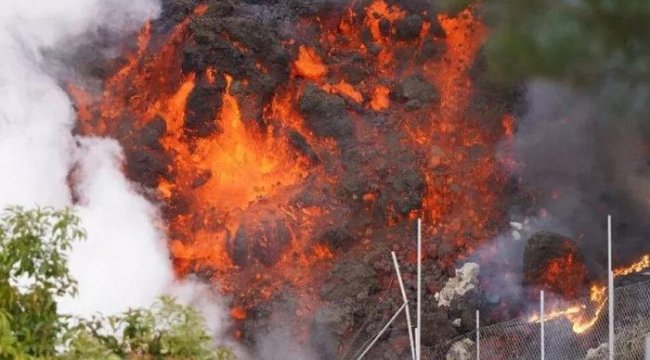 Cumbre Vieja Yanardağı önüne kattığı her şeyi yutuyor! Çimento fabrikasına ulaştı