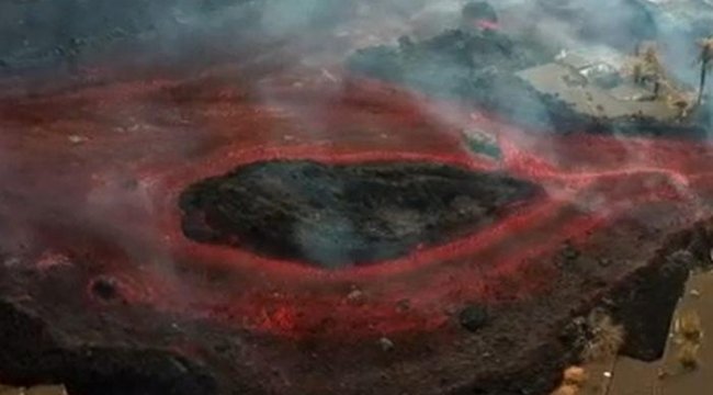 Lavlar harekete geçti! La Palma Yanardağı onlarca evi yuttu