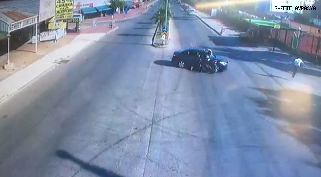 Motosiklet ile otomobil çarpıştı, motosiklette oturan genç böyle uçtu.