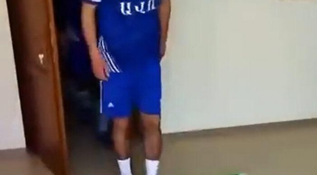 Ermeni futbol kulubünden Azerbaycan bayrağına çirkin hareket