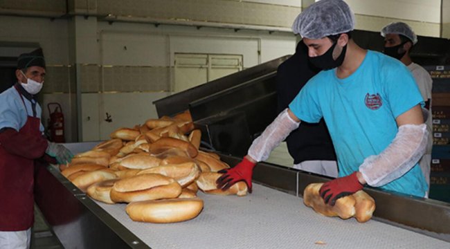 Van Valisi Bilmez, ekmek zammını onaylamadı