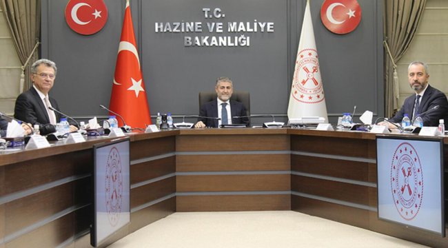 Hazine ve Maliye Bakanı Nebati, TÜSİAD heyeti ile görüştü