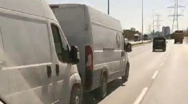 Bağcılar'da garip yolculuk! Ne yaptıklarını kimse anlayamadı