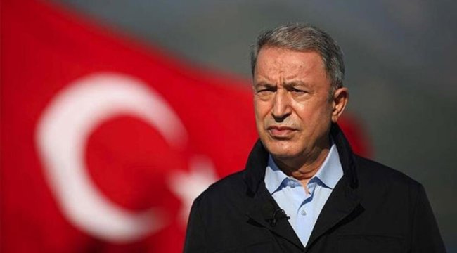 Bakan Akar: Hazır olduğunuzu dünyaya gösterdiniz