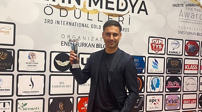 ALTIN MEDYA YILIN EN BAŞARILI OBEZİTE DOKTORUNU SEÇTİ GECENİN HAVASI DEĞİŞTİ