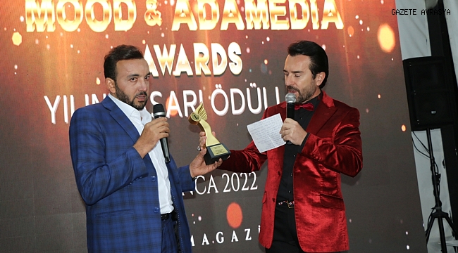 ALTIN PALMİYE ÖDÜLÜ AŞK ADAMINDA