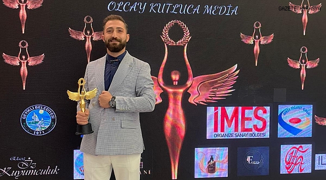 ATAKENT'İN KALBİ ALTIN MELEK ÖDÜLLERİ GECESİNE DAMGA VURAN İSİM OLDU