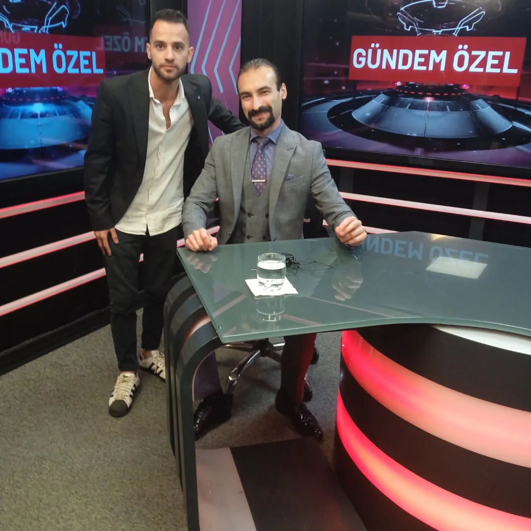 DAHİ ÇOCUKLAR YETİŞTİRMEK ONUN HAYAT FELSEFESİ
