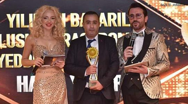 SEVİLEN YAZAR BAŞARISIYLA GÜNEŞ ÖDÜLLERİNE İMZASINI ATTI
