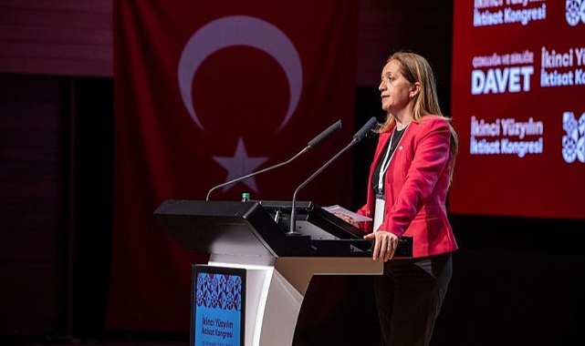 Arzu Çerkezoğlu: Meselemiz demokratik bir cumhuriyeti inşa etmektir