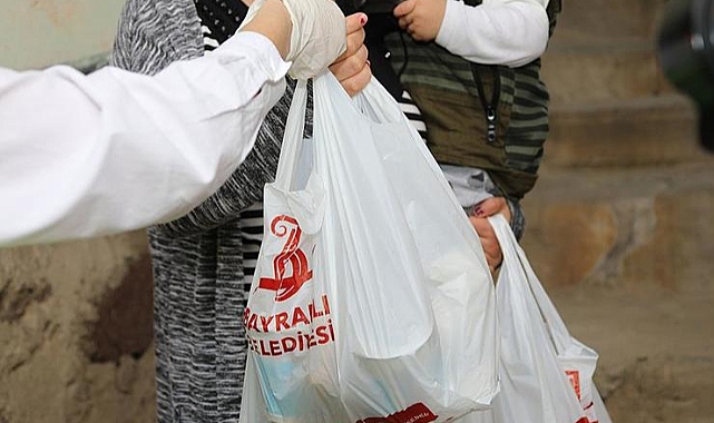 Bayraklı’da Ramazan dayanışması