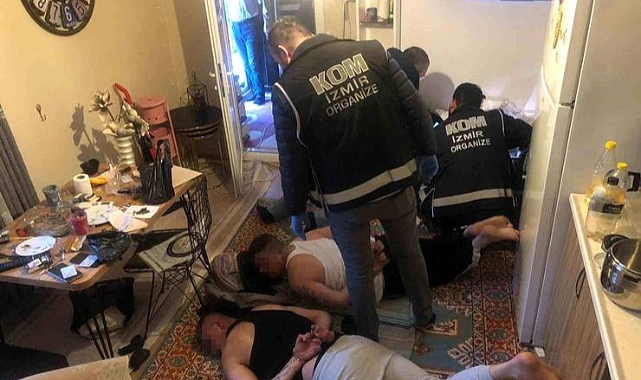 İzmir polisinden suç örgütüne 'Akbaba Operasyonu'