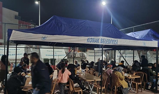 Konak’tan çadır kentte ilk iftar