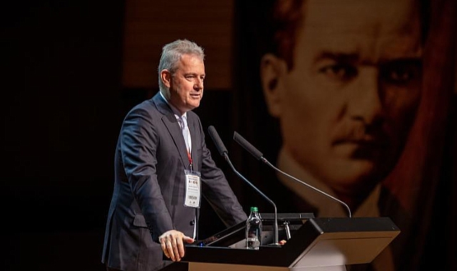 Mahmut Özgener: Mutlu ve barış içinde bir Türkiye hayalimiz var