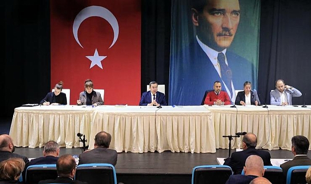 Batur: Konak yeniden cazibe merkezi olacak