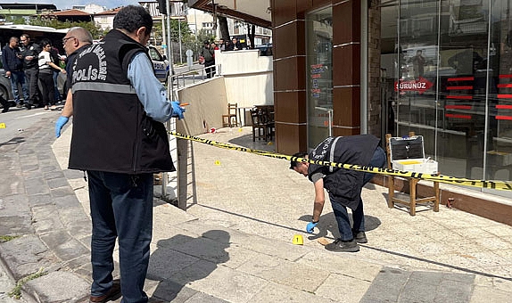 Denizli: Eski eşinin sevgilisini öldürdü