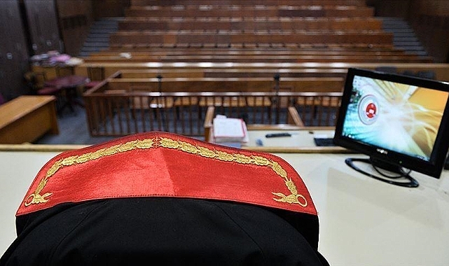 Evlenen kadın kendi soyadını tek başına kullanabilecek