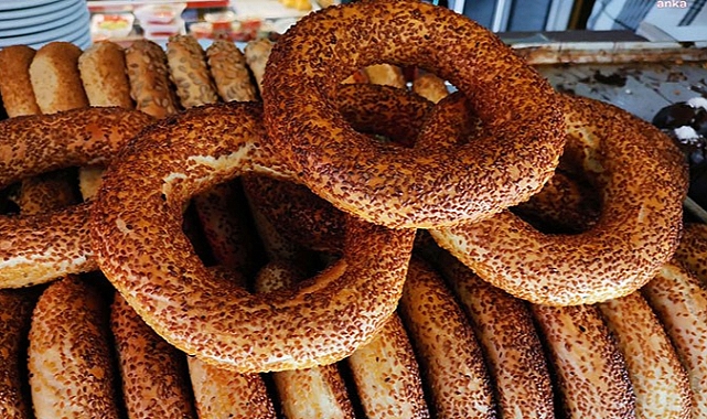 İzmir’de gevrek fiyatlarına zam geldi! Ekmeği geçti