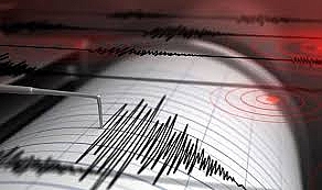 İzmir’de korkutan deprem