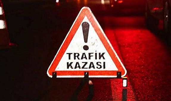 İzmir’de yaralıya müdahale için aracından inen genç, otomobilin çarpması sonucu öldü