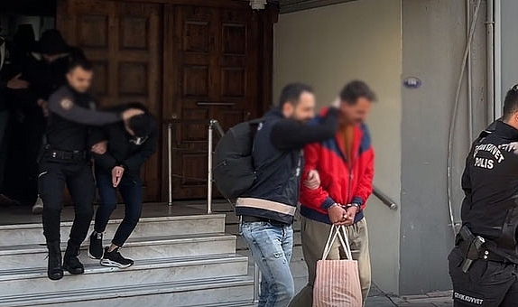 İzmir’de ‘Yasa dışı bahis’ operasyonu: 38 tutuklama