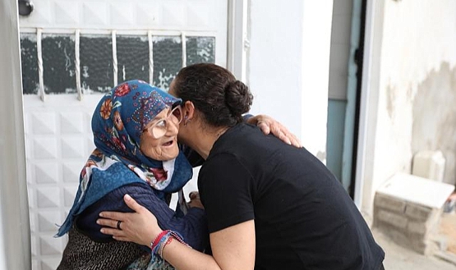 Mahalleli istedi belediye yaptı