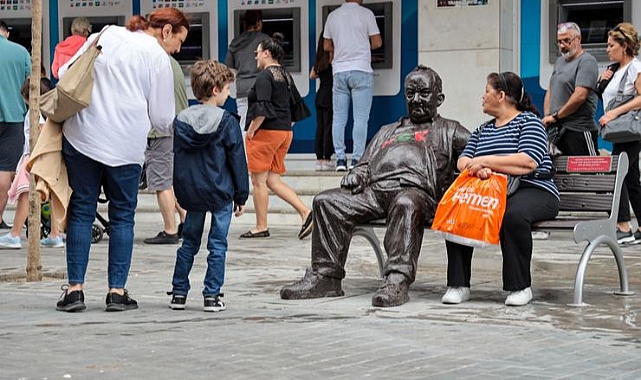 Bir Baba Hindi geri döndü