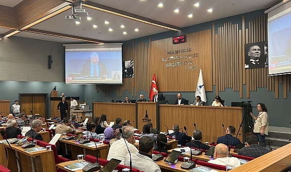 Büyükşehir Meclisi’nde İZSU gündemi! İzmir’de yeni su tarifeleri belli oldu!