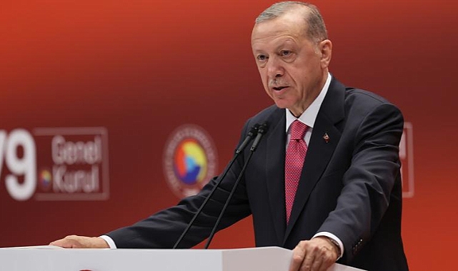 Cumhurbaşkanı Erdoğan: Siyasi şantaj olarak kullanılan vize sorununu çözeceğiz