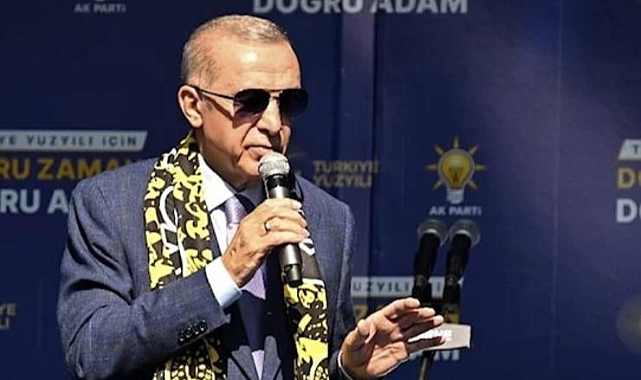 Erdoğan: Bu milleti kirli oyunlarına alet edemeyecekler