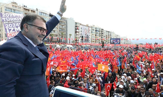 ‘’Gördük ki, İzmir’in tek sahibi var, o da İzmirlilerin kendisidir’’