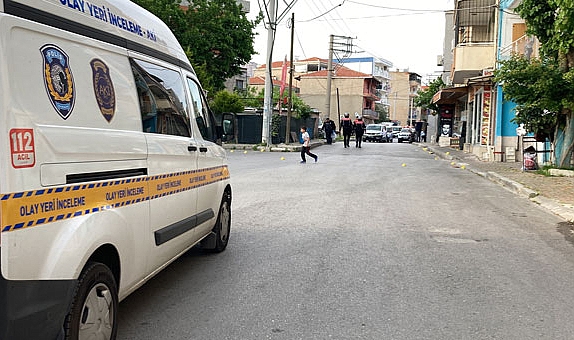 İzmir’de 2 grup arasında çıkan silahlı bıçaklı kavgada 13 yaşındaki çocuk öldü, 2 yaralı