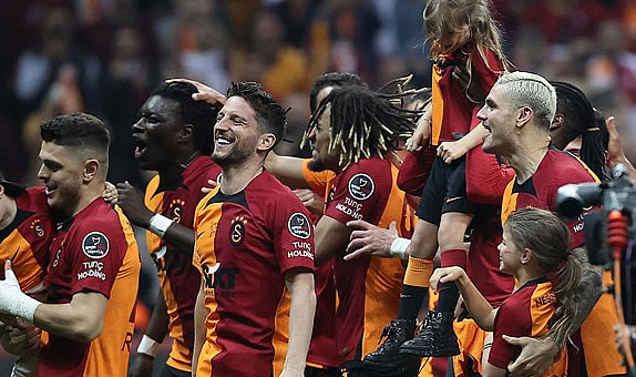 Şampiyon Galatasaray!