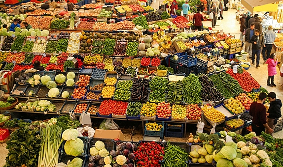 Seçim gününde İzmir’de semt pazarları açık olacak mı?