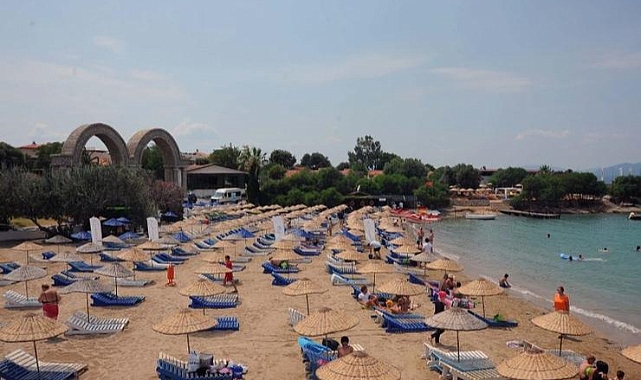 Seferihisar’ın plajları yaza hazırlanıyor