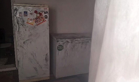 4 kişiyi öldürüp cesetleri parçalayarak derin dondurucuda saklayan zanlı yakalandı!