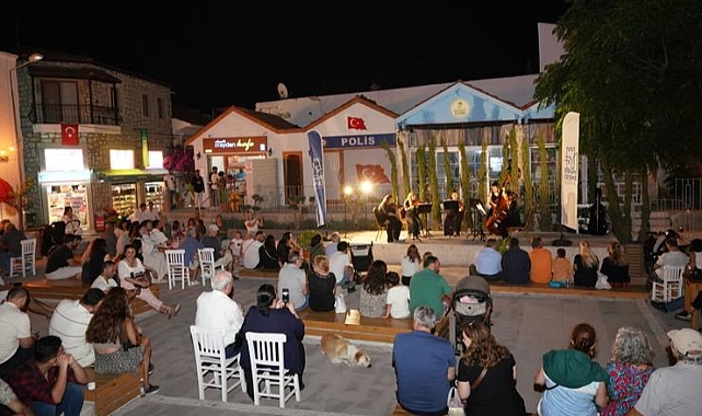 Alaçatı Gün Batımı Konserleri başladı