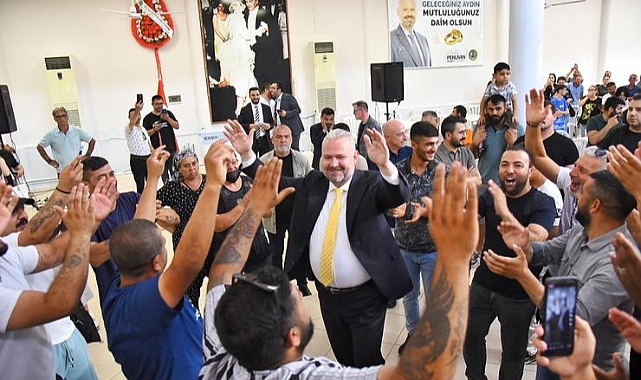 Bayramlaşma Töreninde Müjde Üstüne Müjde