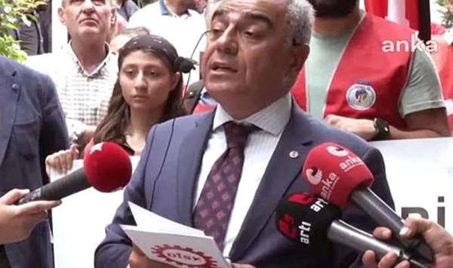 DİSK'ten TÜİK önünde açıklama: Gelir eşitsizliğindeki adaletsizliğe isyan ediyoruz!