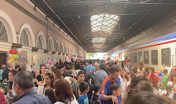Geleceğin yazarları Alsancak Gar’da fuar düzenledi