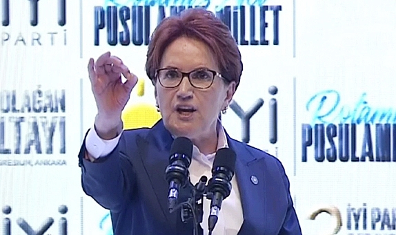 İYİ Parti kurultayında Akşener’den CHP’ye zehir zemberek sözler!