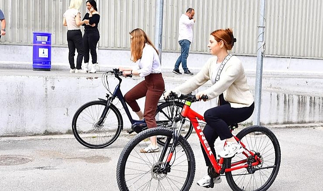 İzmir’de bisikletli kullanımı yaygınlaşıyor