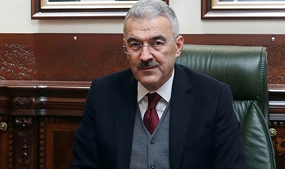 İzmir’in eski valisine İçişleri Bakanlığı’ndan büyük görev!