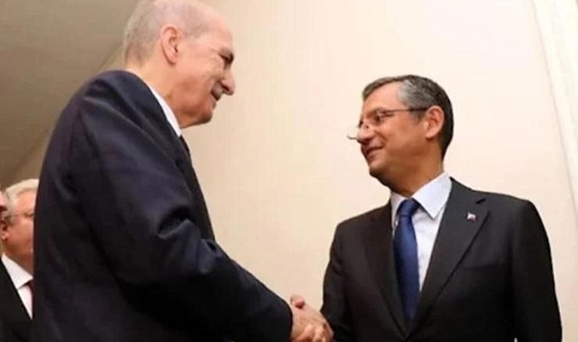 Numan Kurtulmuş'tan CHP'ye ziyaret: Özgür Özel'den 2. dönem için şartlı destek açıklaması
