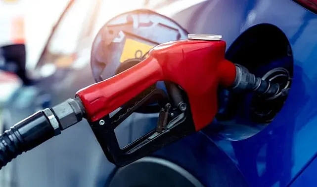 Akaryakıtta ÖTV oranları artırıldı: Benzin ve motorine dev zam