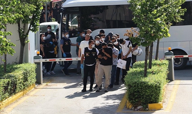 İzmir dahil 7 ilde fuhuş operasyonu! Çok sayıda gözaltı